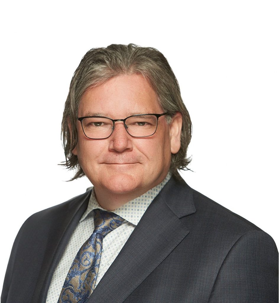 Sean Mackintosh-bio